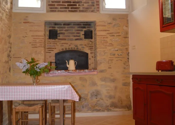 Du Four A Pain Сasa de vacaciones